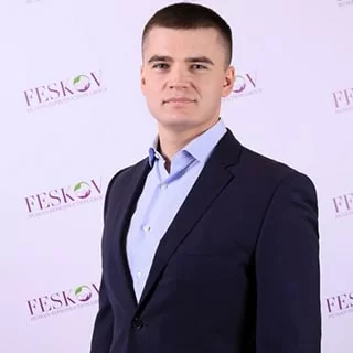 作者、贡献者 - Vladyslav Feskov